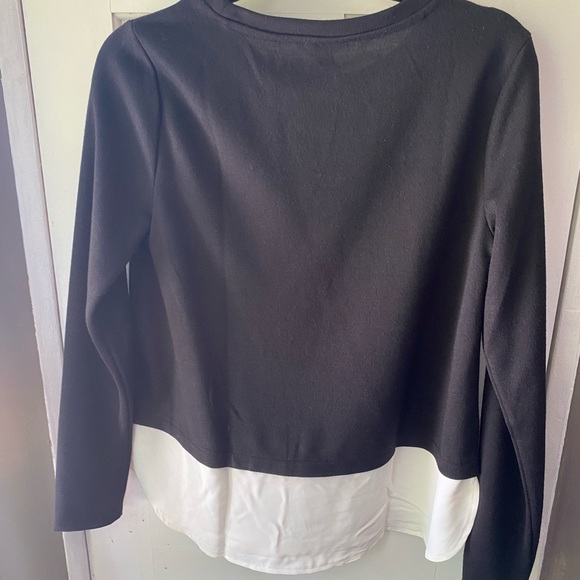 Ann Taylor NWT Multi-Layer in One Top. Size Small. - Picture 2 of 2